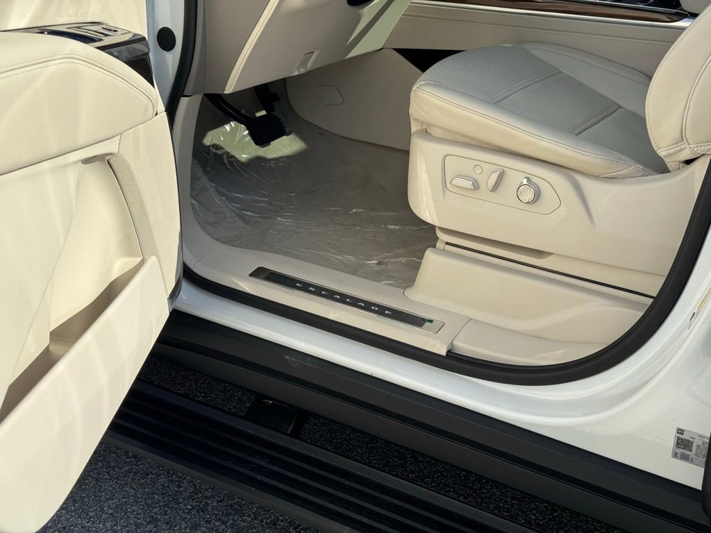 New 2025 Cadillac Escalade Sport Platinum image 19