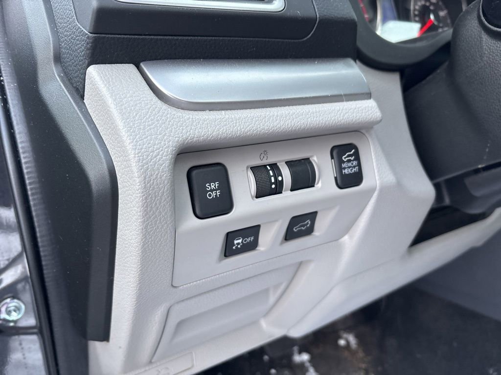 Used 2016 Subaru Forester 2.5i Limited image 19