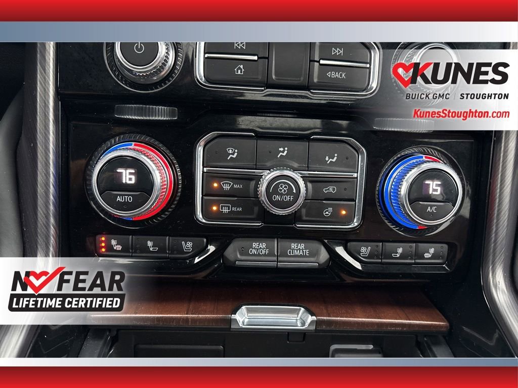 Used 2023 GMC Yukon XL Denali Ultimate image 16