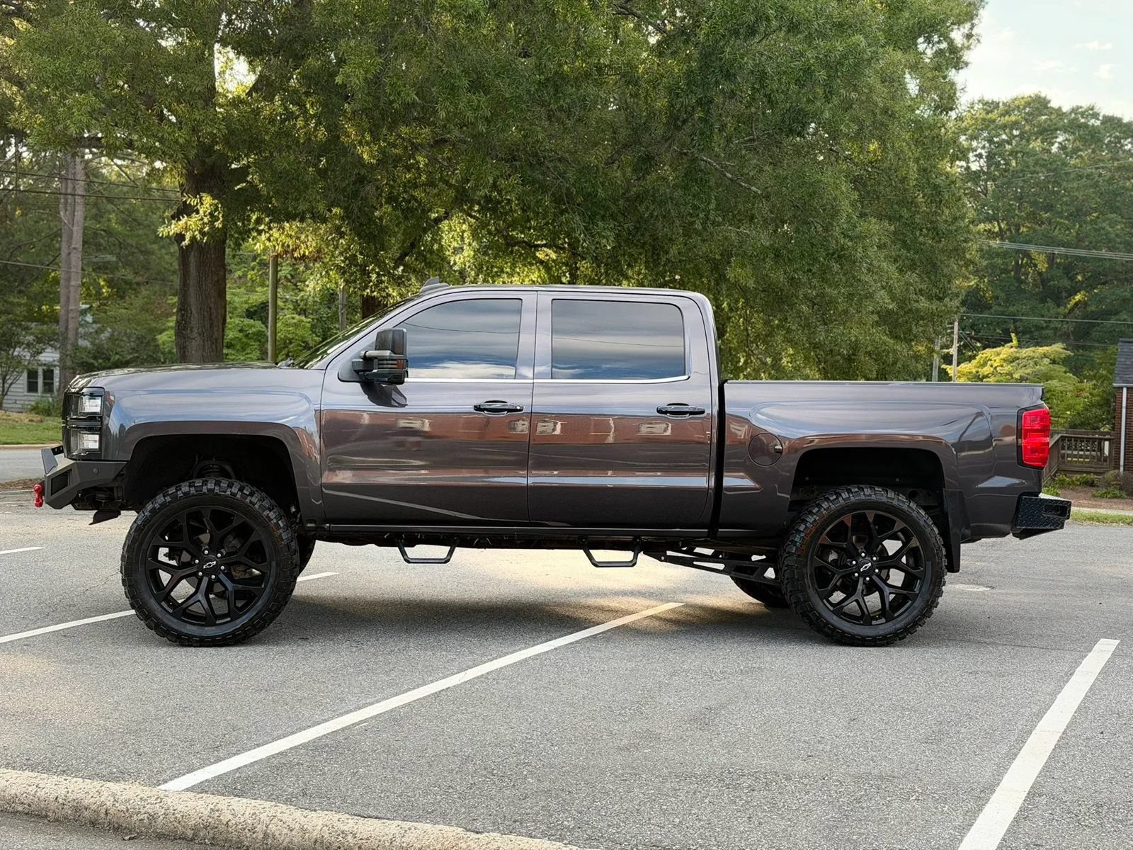 Used 2015 Chevrolet Silverado 1500 LTZ AWD/4WD image 3