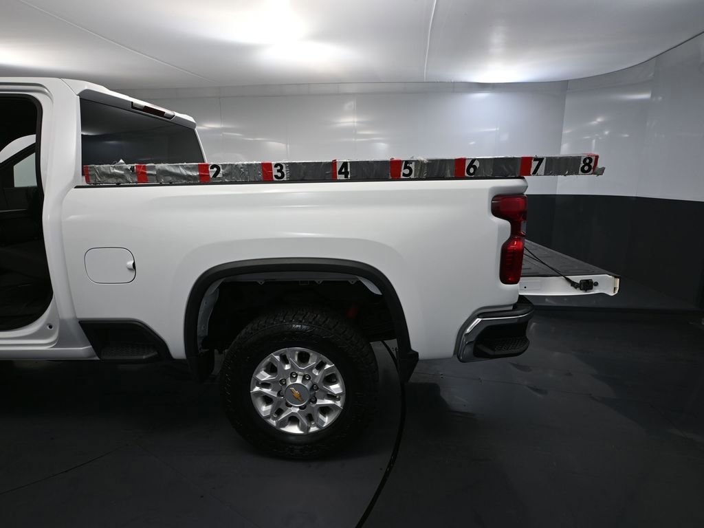 Used 2023 Chevrolet Silverado 2500 LT image 41