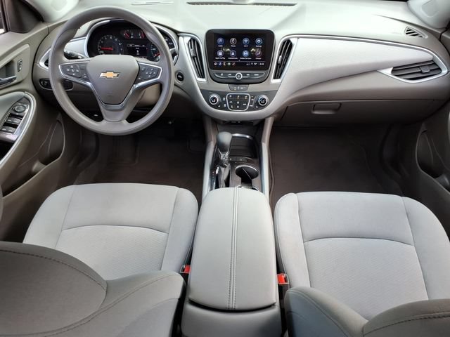 Used 2025 Chevrolet Malibu LT FWD image 11