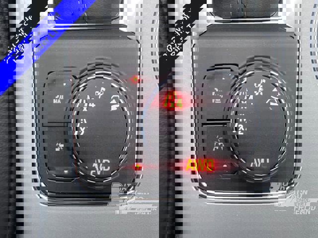 New 2025 Chevrolet Blazer LT w/ LPO, Floor Liner Package image 31