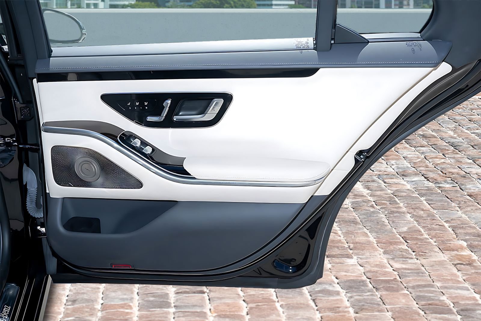 Used 2022 Mercedes-Benz S 500 4MATIC image 14