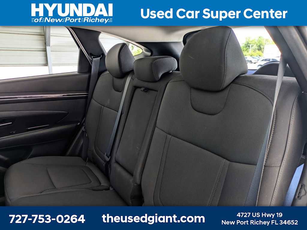 Used 2023 Hyundai Tucson SE FWD image 14