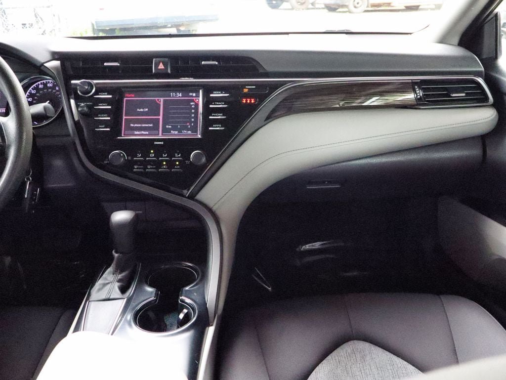 Used 2020 Toyota Camry LE FWD image 25