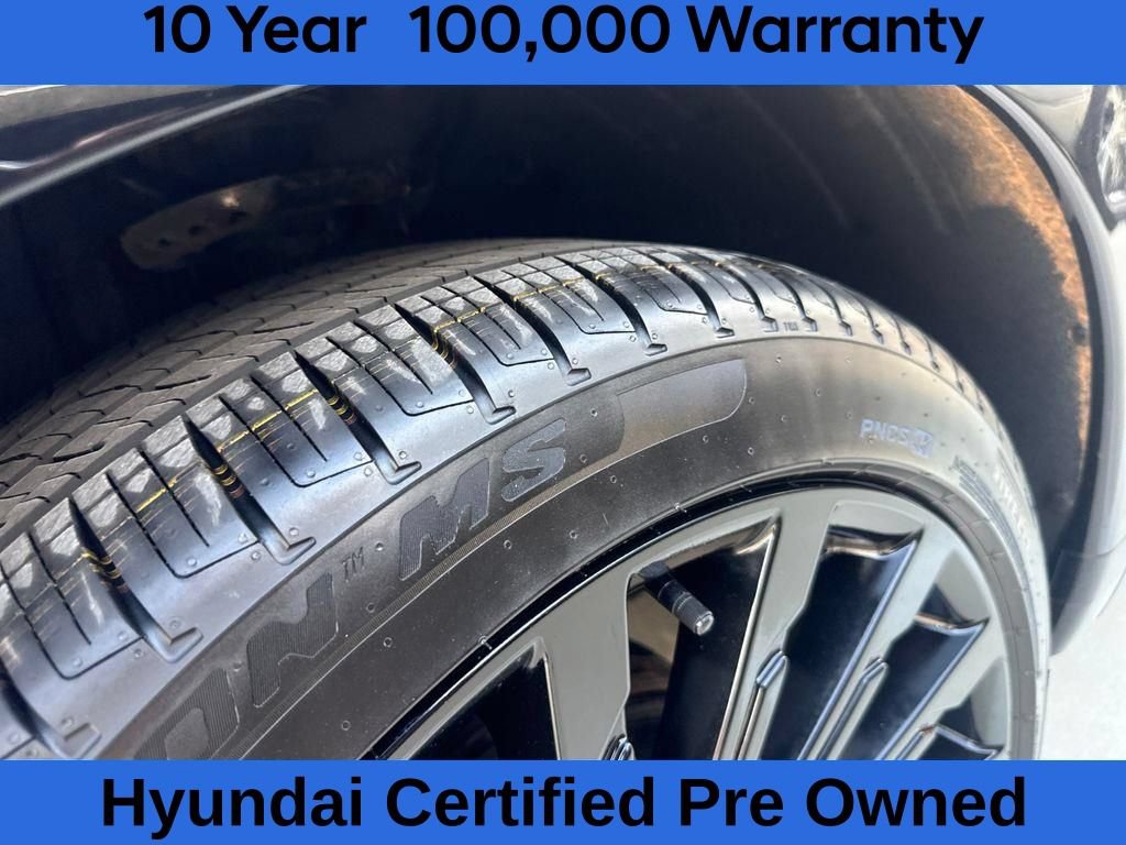 Used 2025 Hyundai Santa Fe Calligraphy AWD/4WD image 16