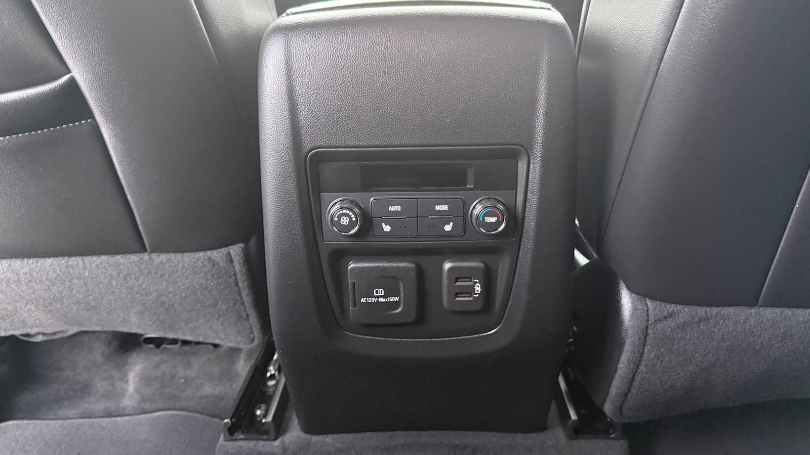 Used 2024 Buick Enclave Avenir w/ Avenir Technology Package AWD/4WD image 9