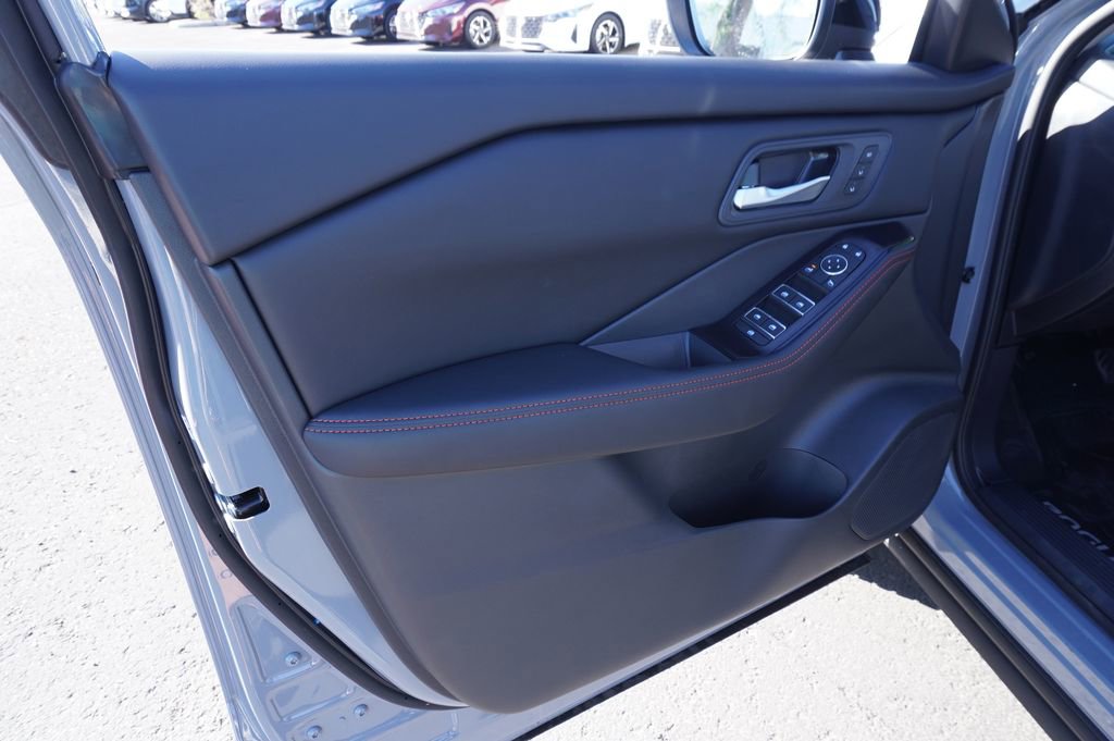 New 2026 Nissan Rogue SV image 14