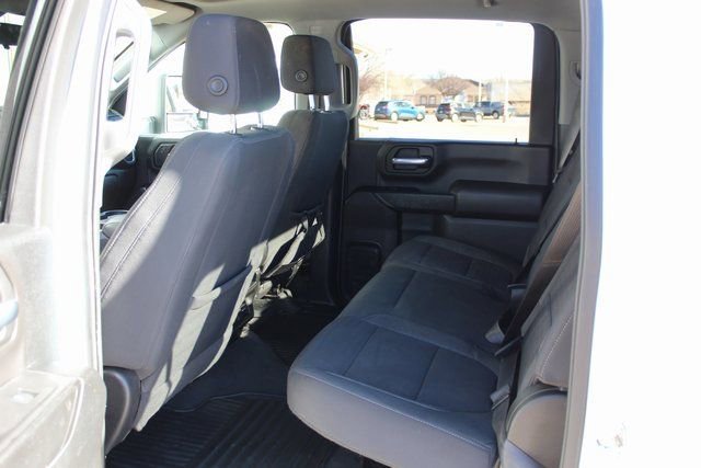 Used 2022 Chevrolet Silverado 2500 LT w/ Convenience Package image 18