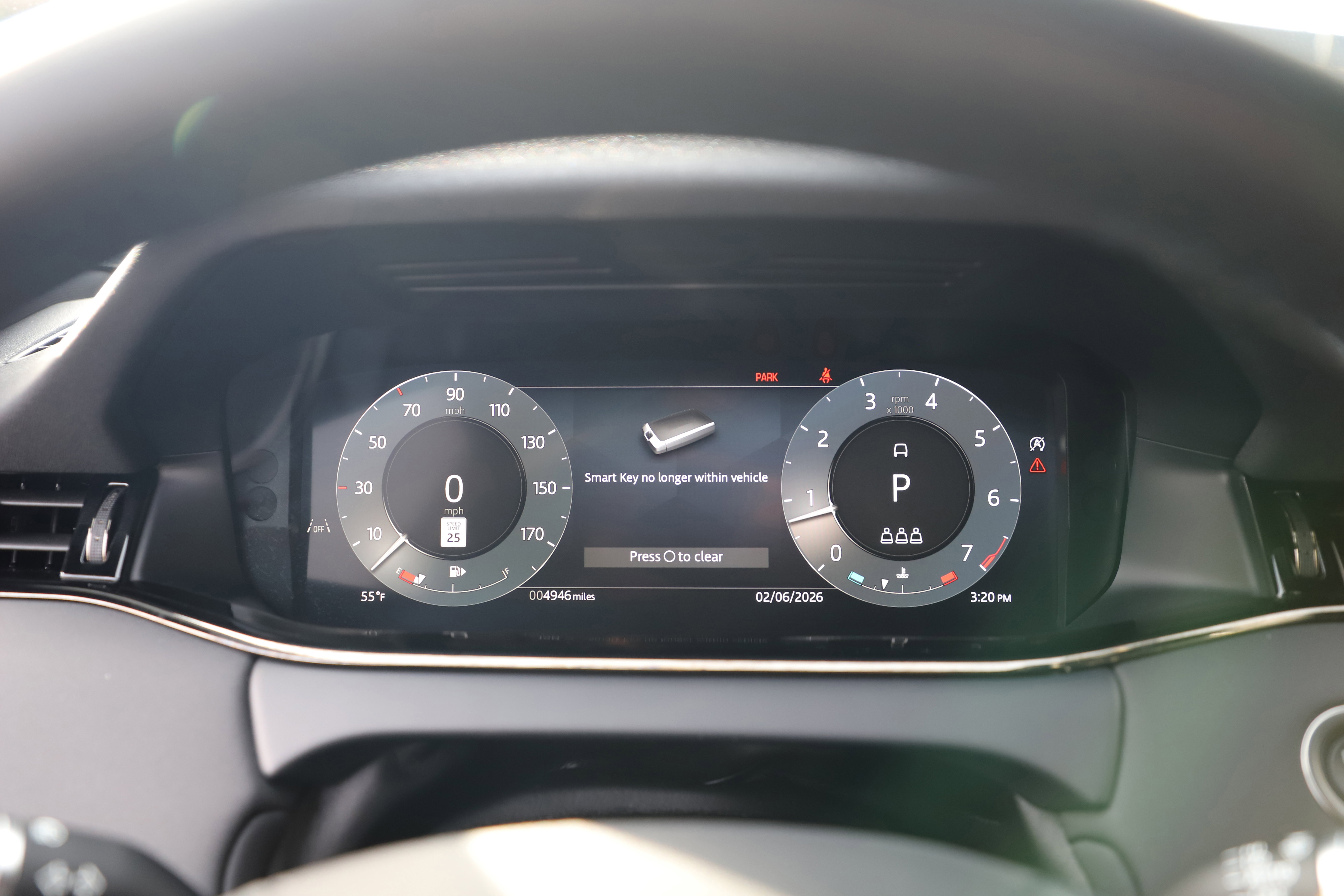 Certified 2025 Land Rover Range Rover Evoque S image 25