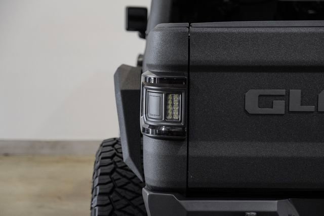 Used 2025 Jeep Gladiator Rubicon w/ Safety Group AWD/4WD image 41