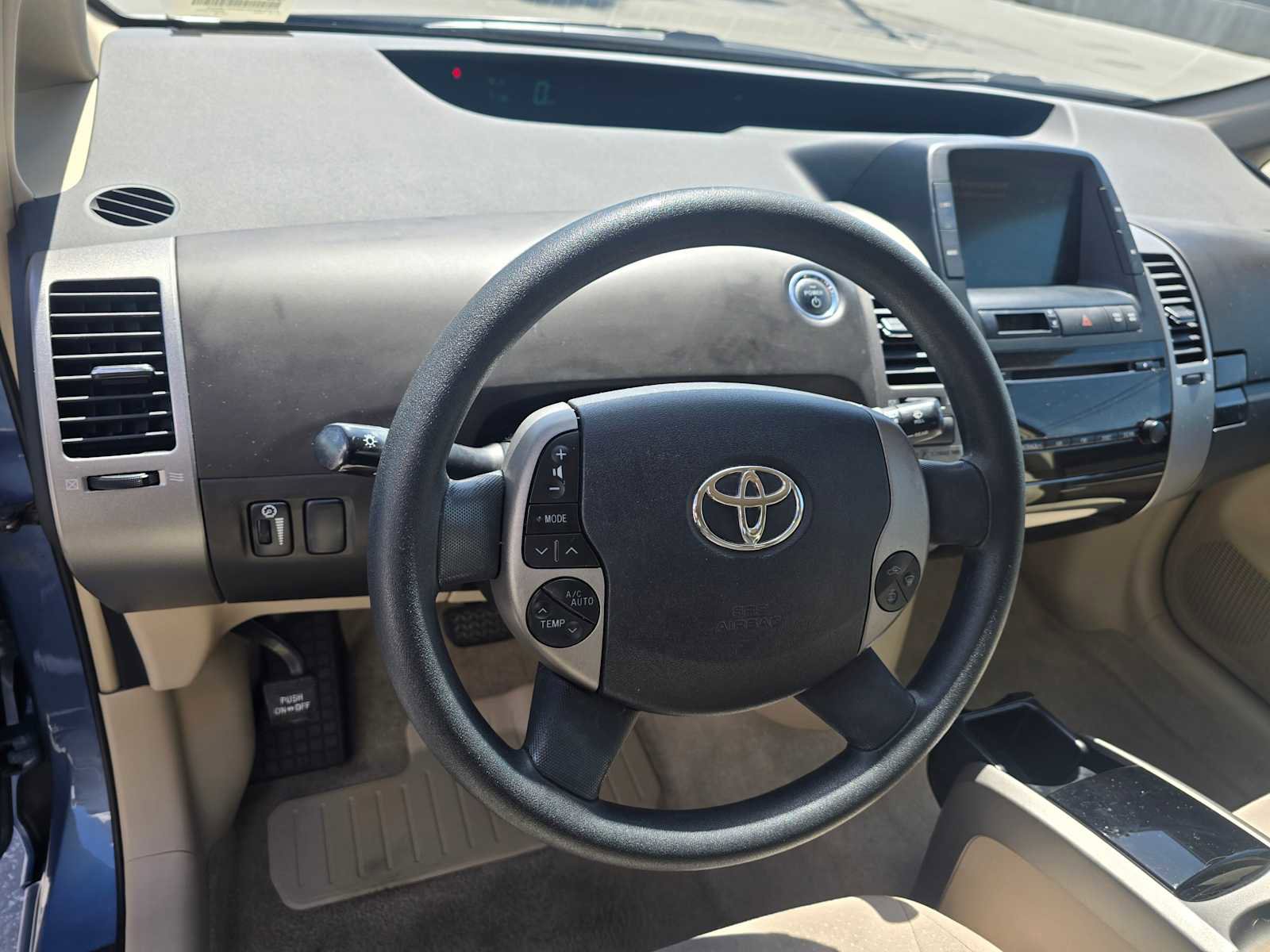 Used 2005 Toyota Prius FWD image 25