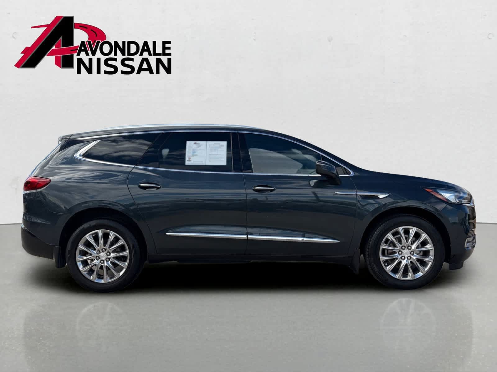 Used 2018 Buick Enclave Premium w/ Experience Buick Package FWD image 6