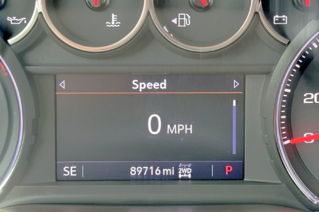 Used 2020 Chevrolet Silverado 1500 LT w/ Trailering Package image 24