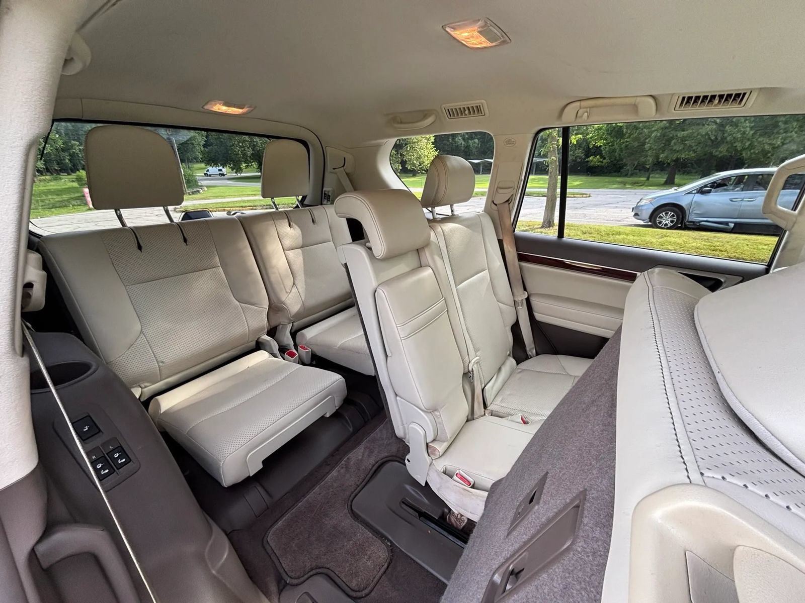 Used 2013 Lexus GX 460 w/ Comfort Plus Pkg AWD/4WD image 16