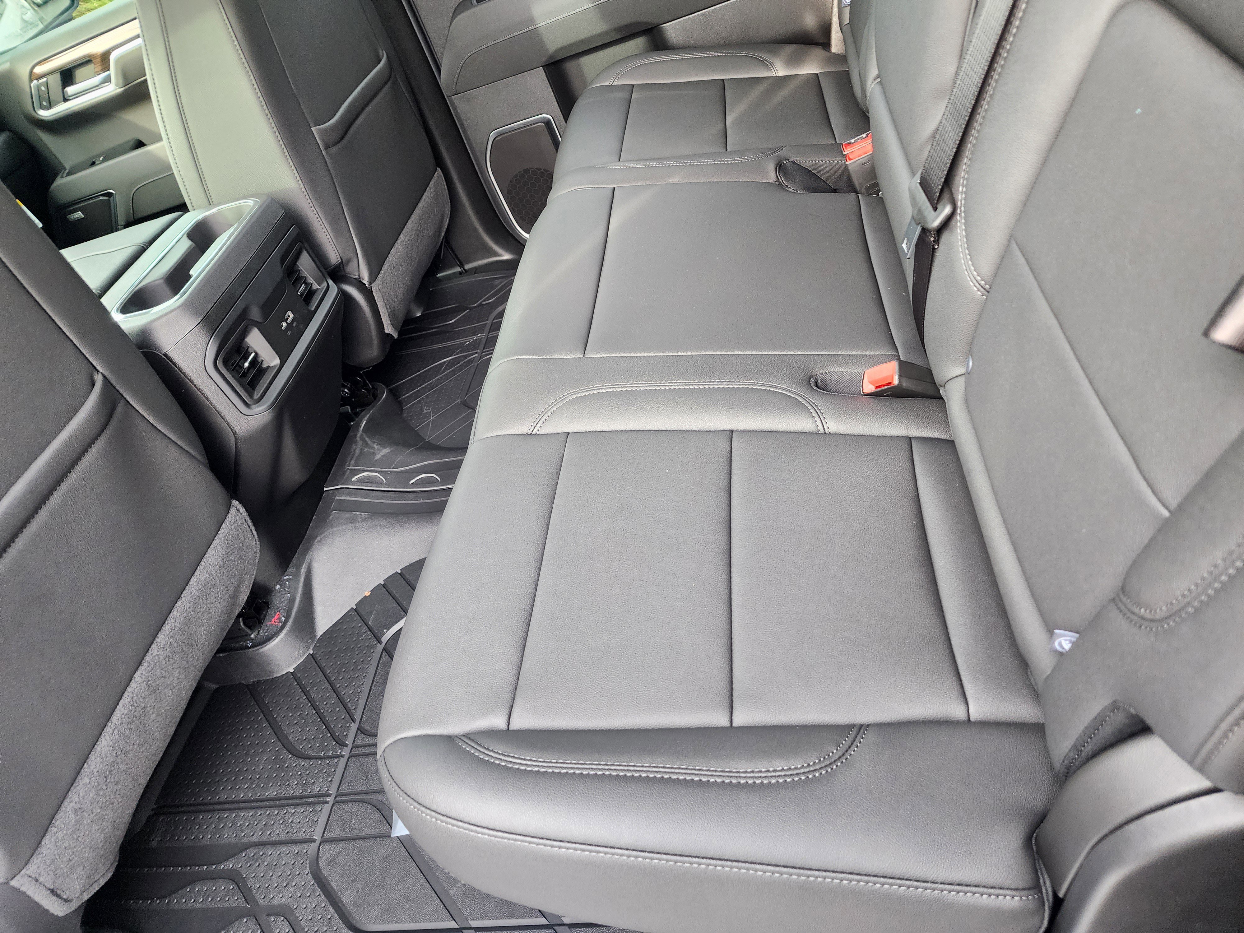 New 2026 Chevrolet Silverado 1500 RST w/ RST All Star Premium Package image 15