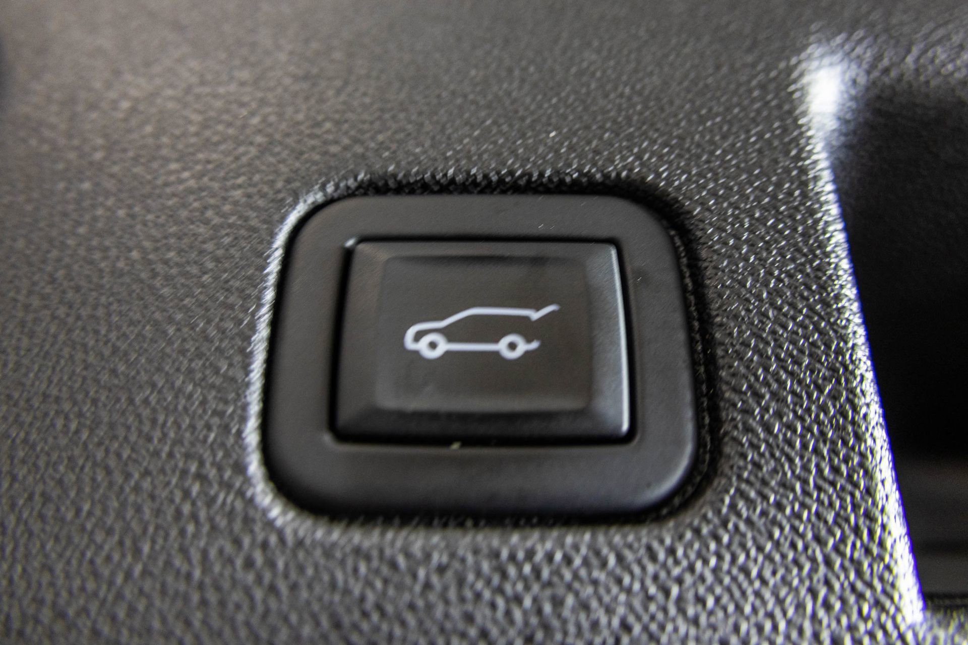 Used 2024 Chevrolet Equinox Premier image 46