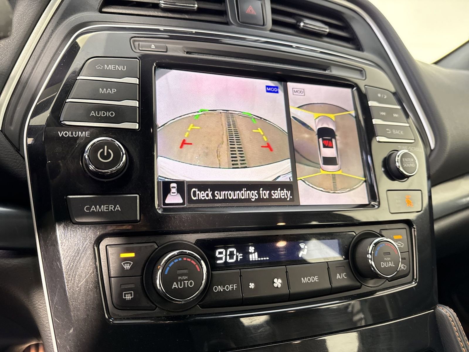 Certified 2023 Nissan Maxima SR w/ Sport Mat Group image 8