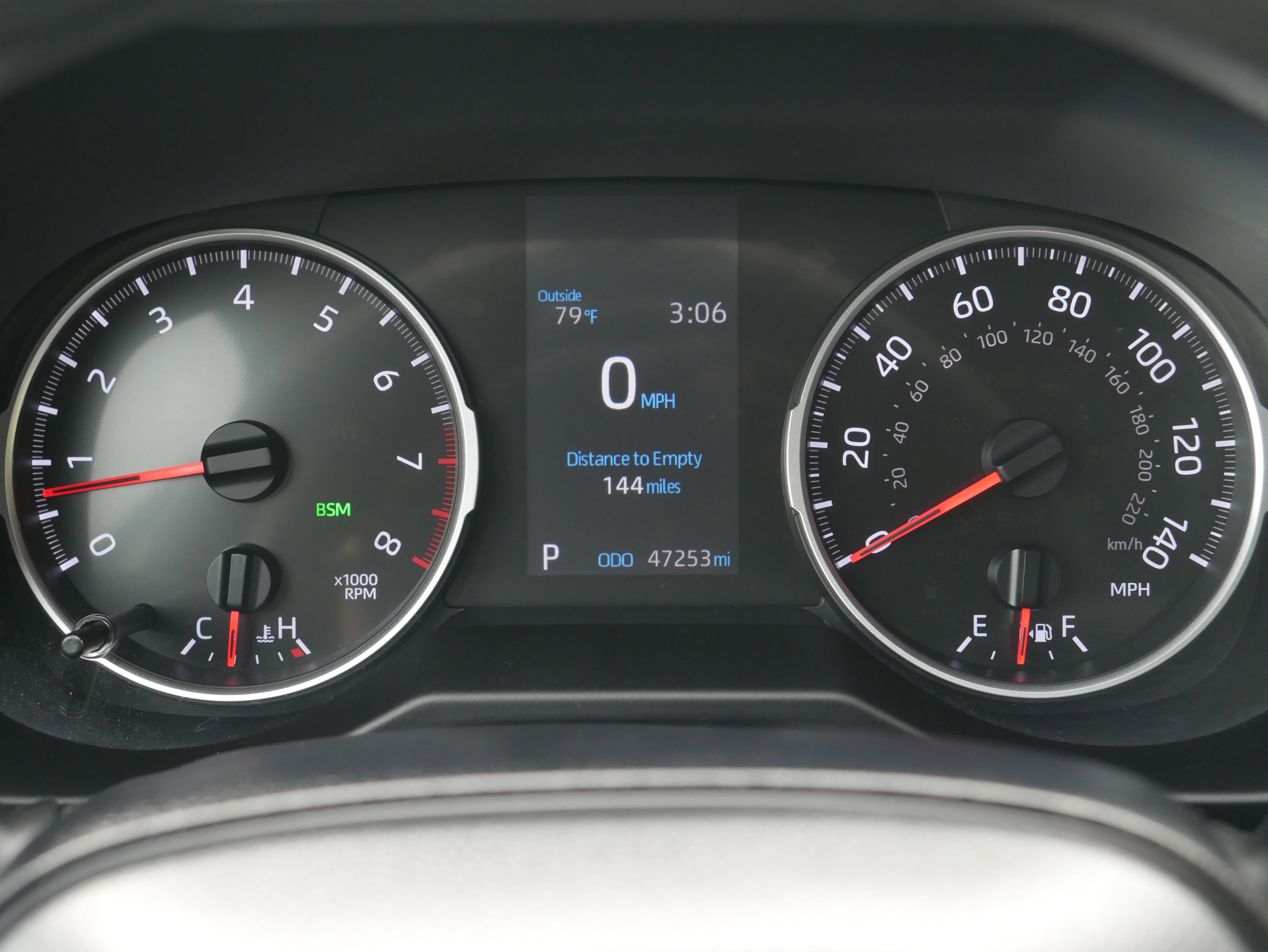 Used 2019 Toyota RAV4 LE w/ All Weather Liner Package image 28