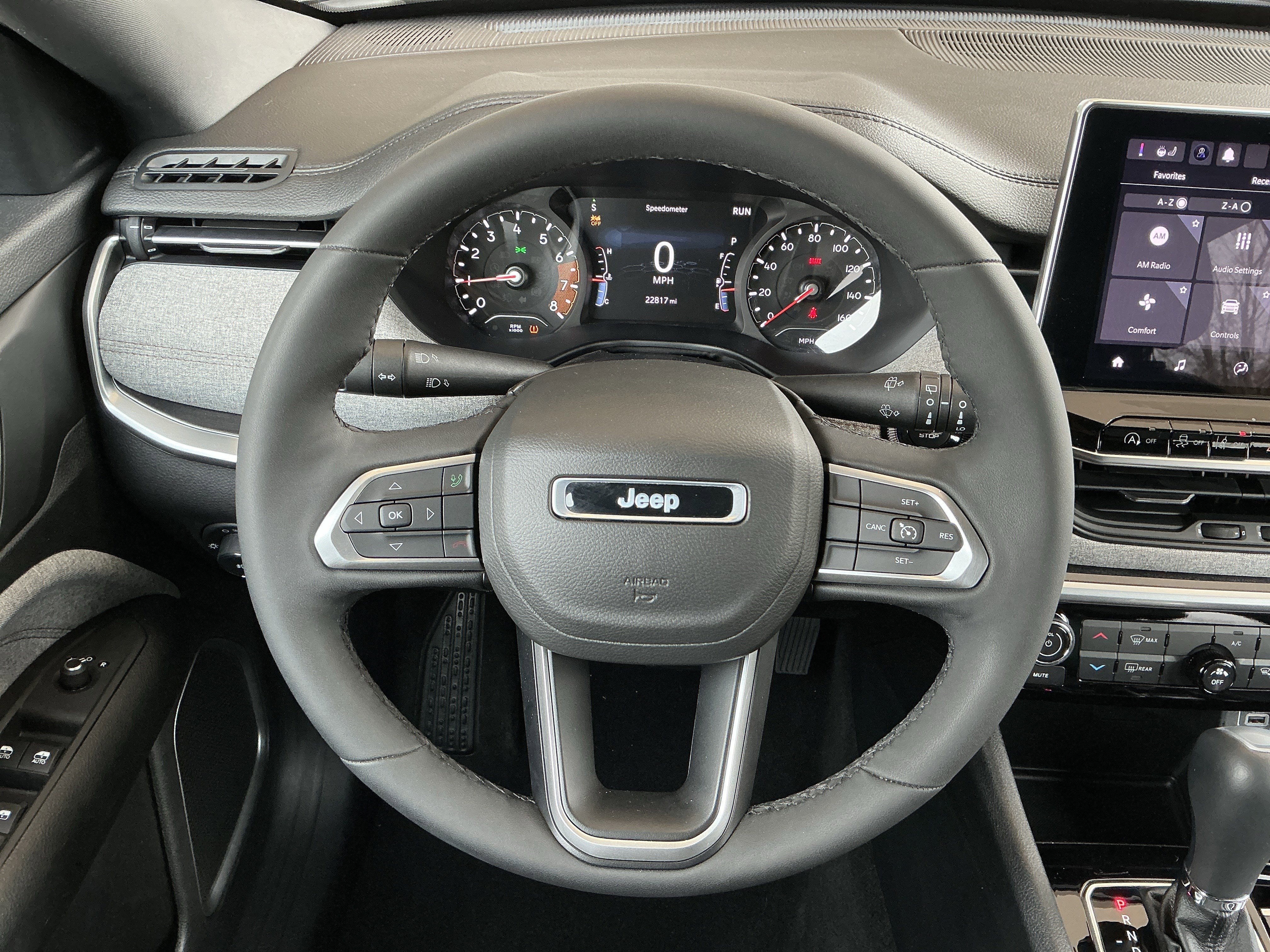 Used 2023 Jeep Compass Latitude image 5