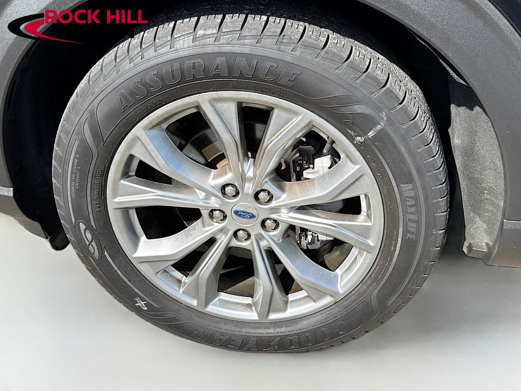 Used 2020 Ford Explorer XLT w/ Equipment Group 202A image 32