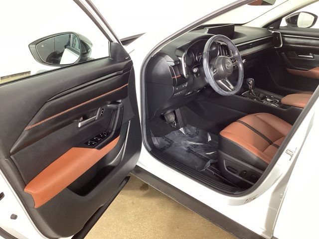 Used 2025 MAZDA CX-50 AWD 2.5 Turbo w/ Weather Package image 11
