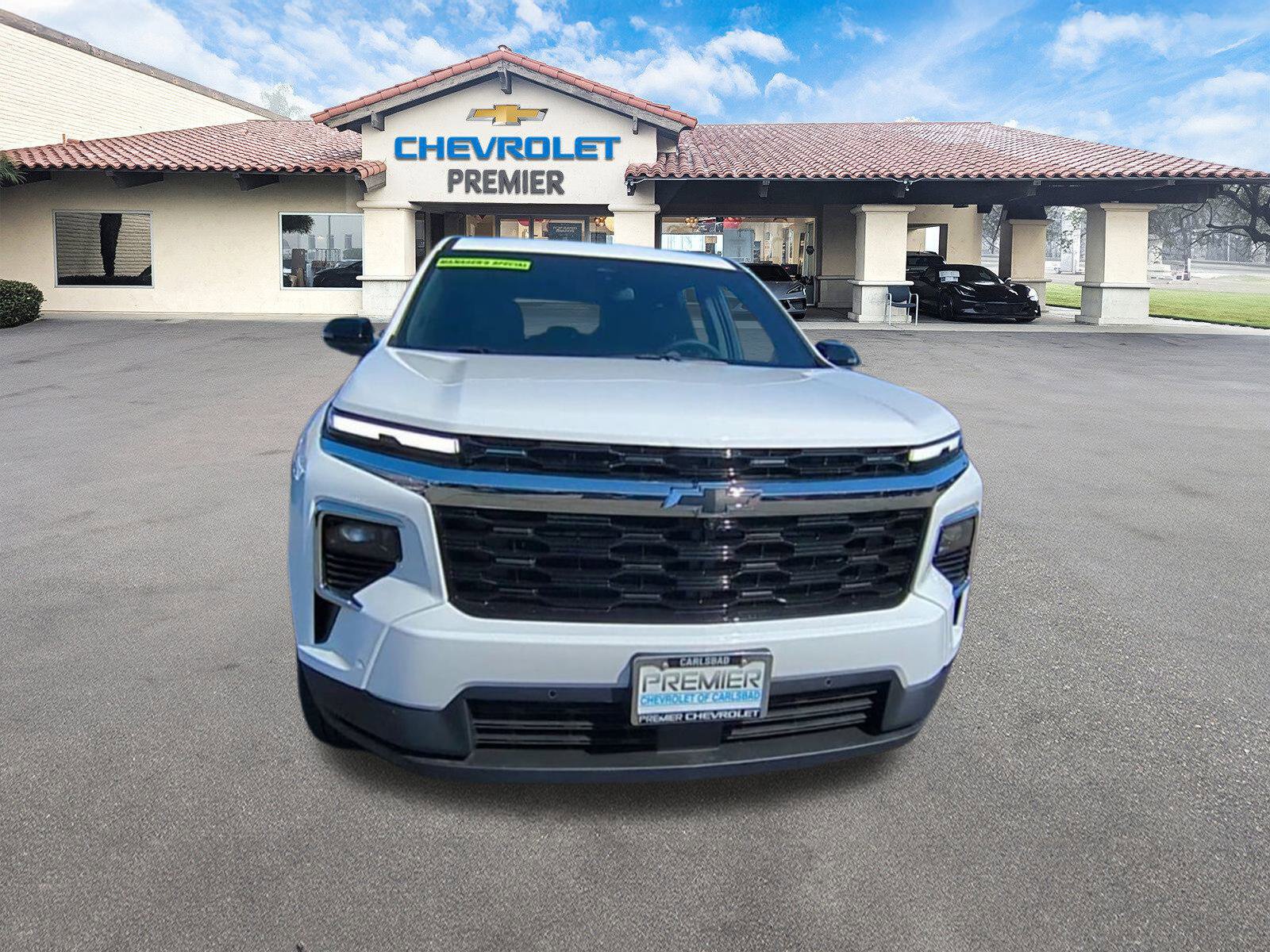 New 2025 Chevrolet Traverse LT w/ Enhanced Driving Package image 3