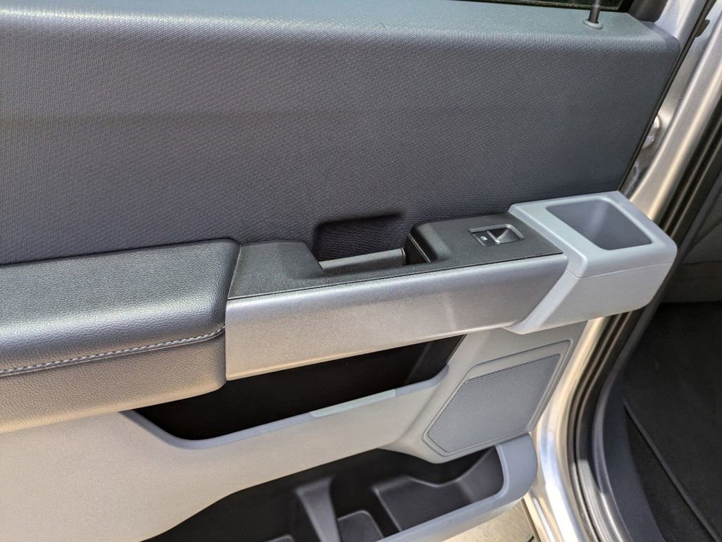 Used 2023 Ford F150 XLT image 11