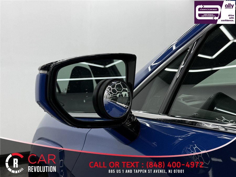 Used 2022 Lexus UX 250h w/ Premium Package AWD/4WD image 42