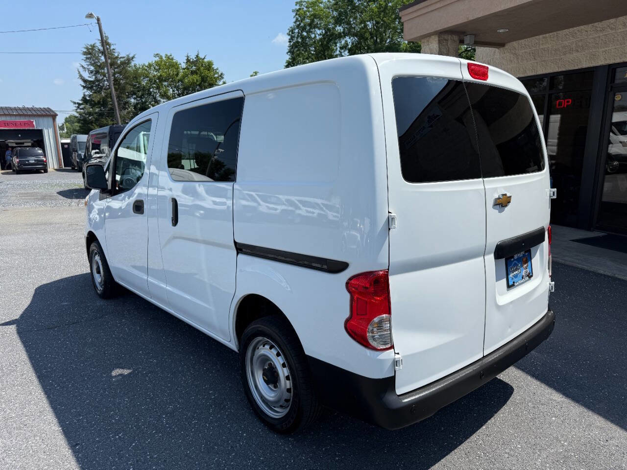 Used 2016 Chevrolet City Express LT image 2