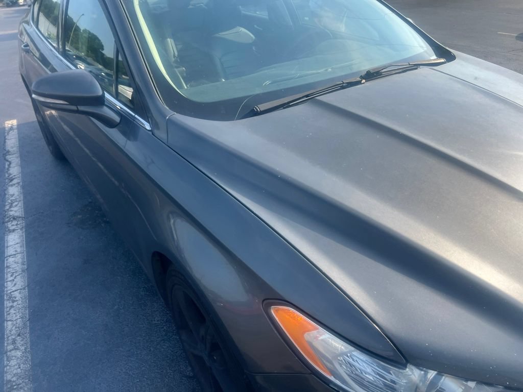 Used 2016 Ford Fusion SE FWD image 6