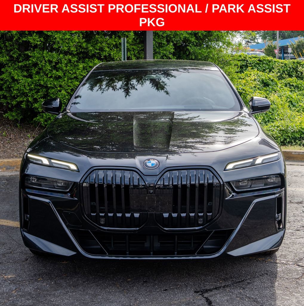 Used 2023 BMW 740i RWD image 2