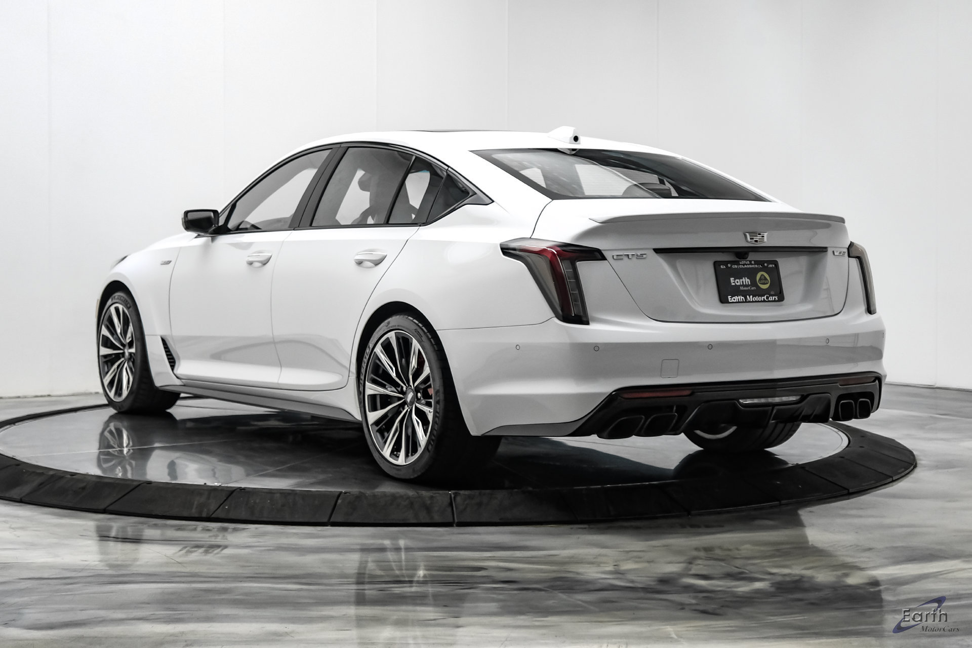 Used 2022 Cadillac CT5 V Blackwing w/ Driver Assist Package RWD image 11