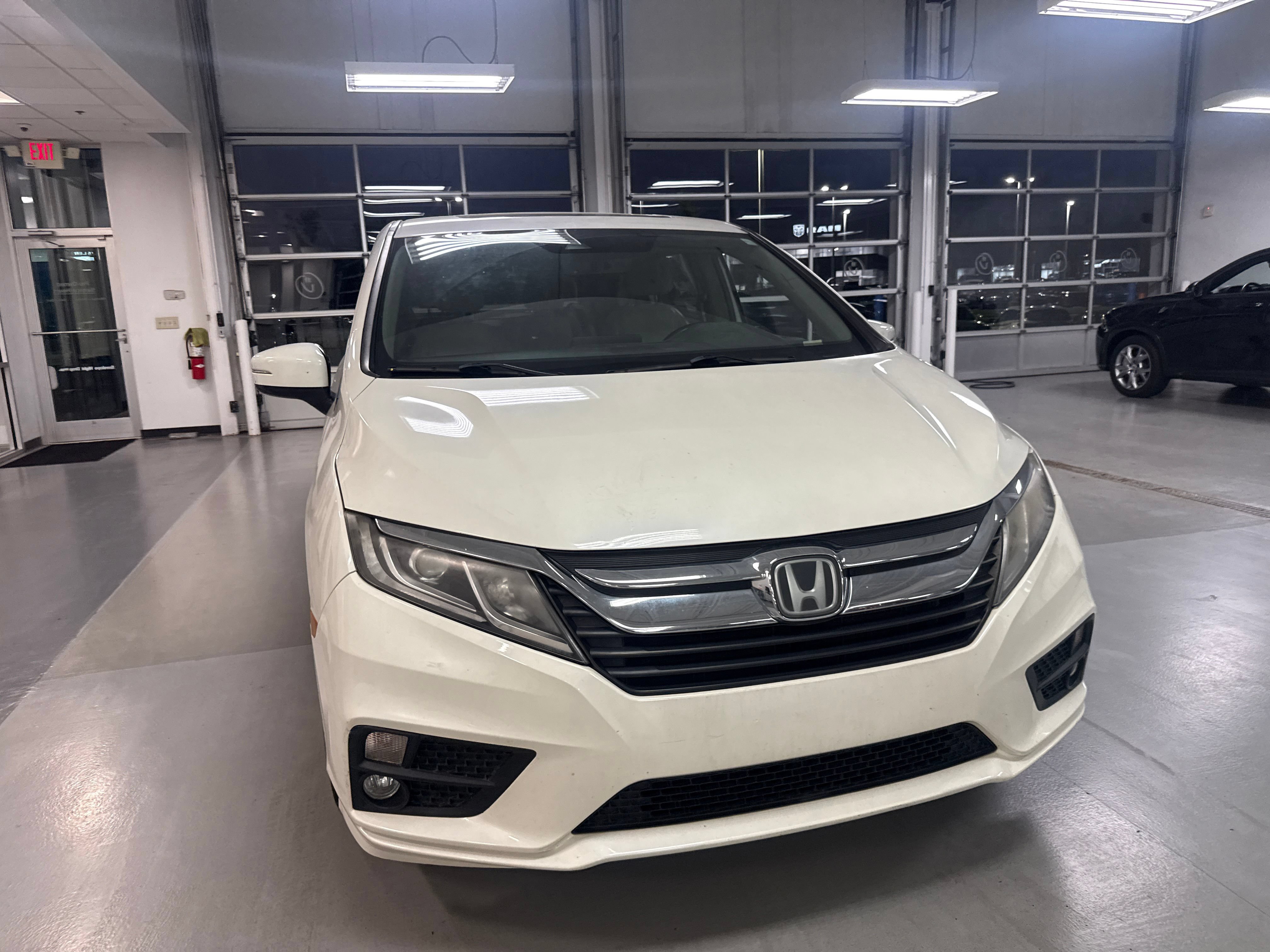 Used 2018 Honda Odyssey EX-L image 19