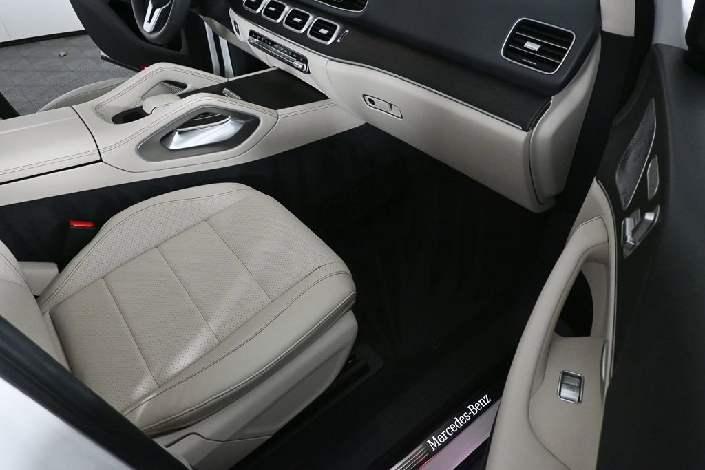 Used 2020 Mercedes-Benz GLE 350 4MATIC image 23