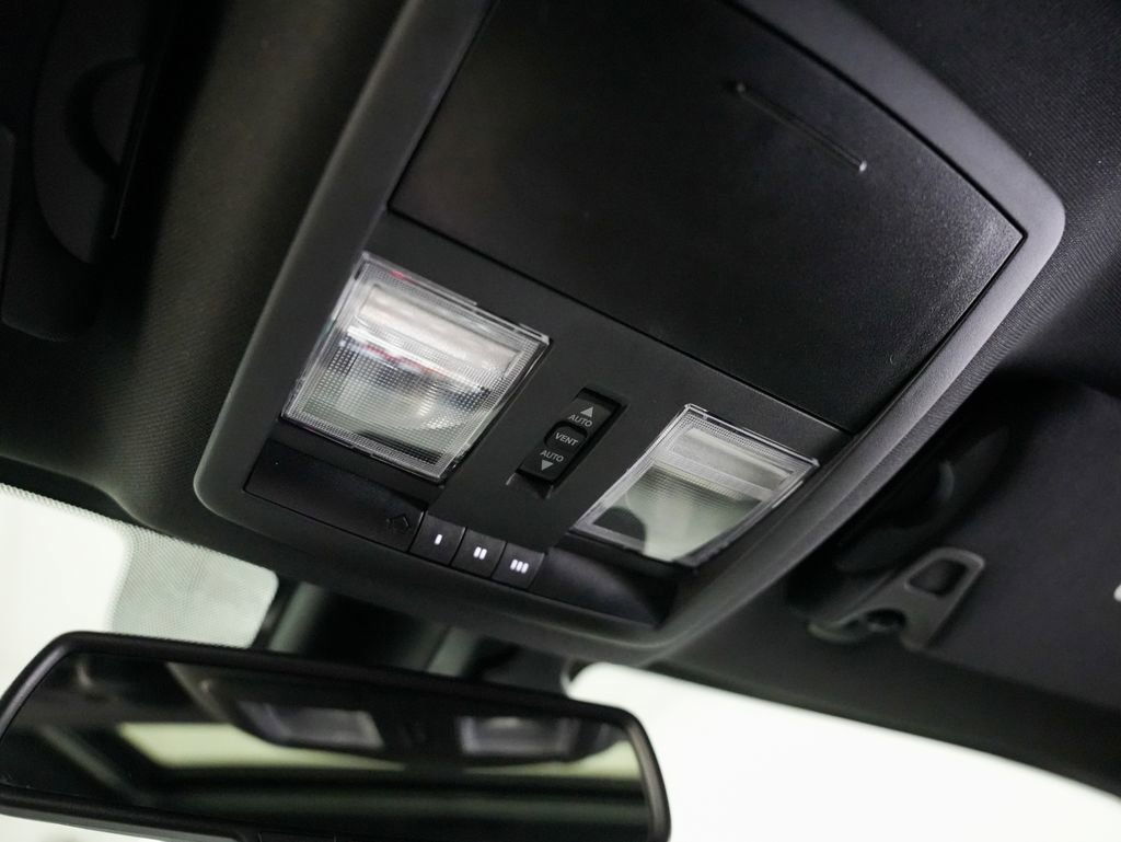 Used 2019 Dodge Challenger SRT Hellcat Redeye RWD image 25