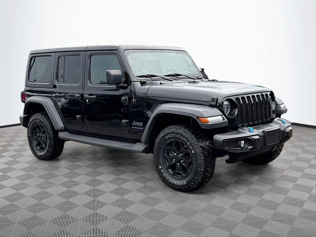 Used 2023 Jeep Wrangler Unlimited w/ Cold Weather Group AWD/4WD image 4