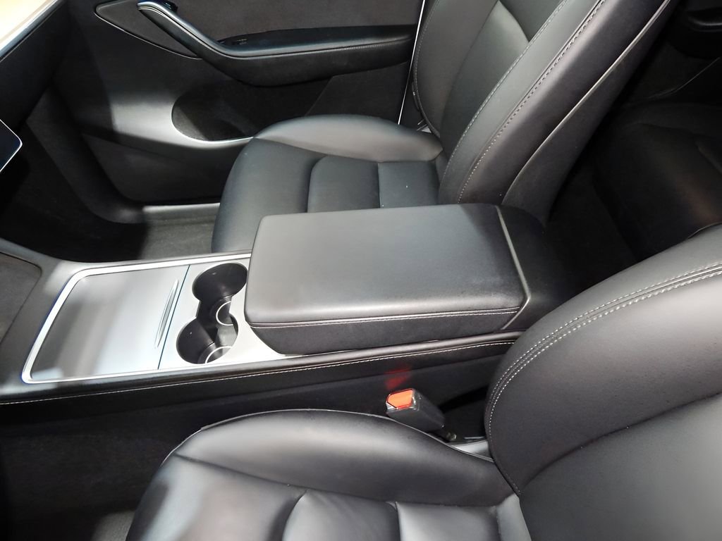 Used 2023 Tesla Model Y Long Range AWD/4WD image 18