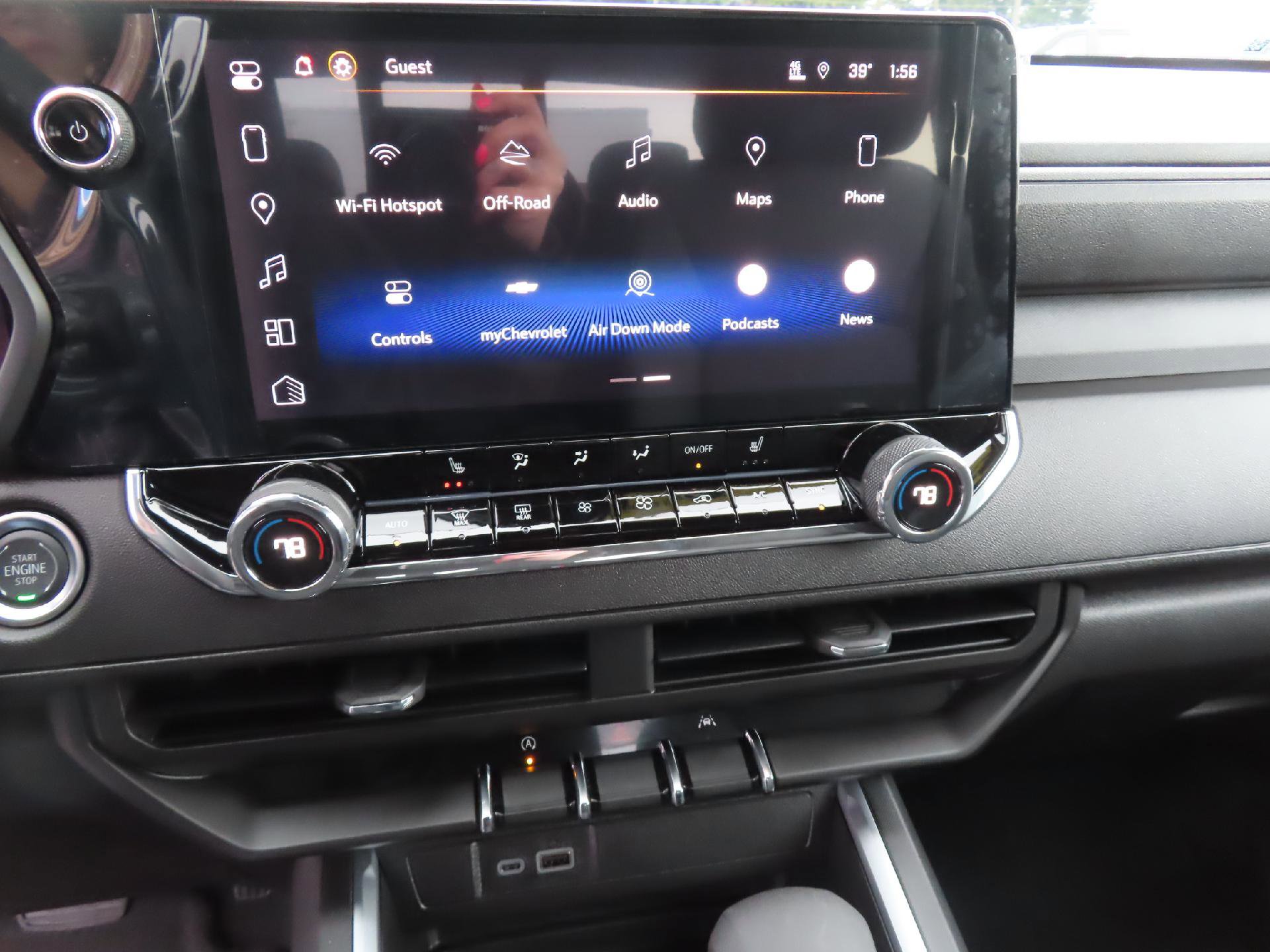 New 2025 Chevrolet Colorado Trail Boss w/ Midnight Edition image 27