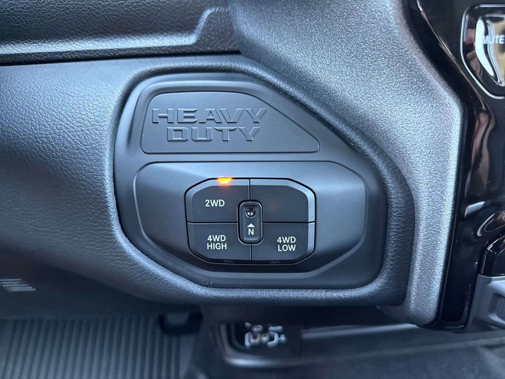 New 2026 RAM 2500 Tradesman AWD/4WD image 20