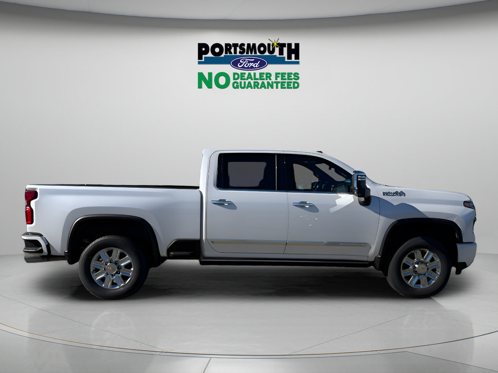 Used 2024 Chevrolet Silverado 2500 High Country w/ Z71 Off-Road Package AWD/4WD image 6