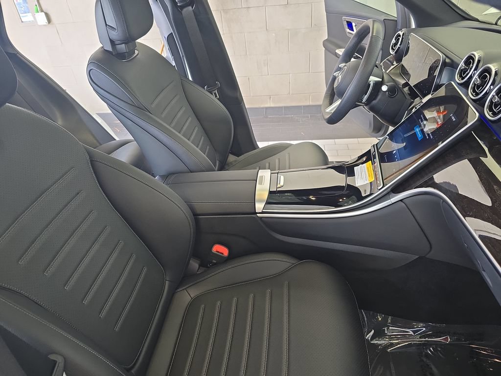 Certified 2026 Mercedes-Benz GLC 300 4MATIC image 11