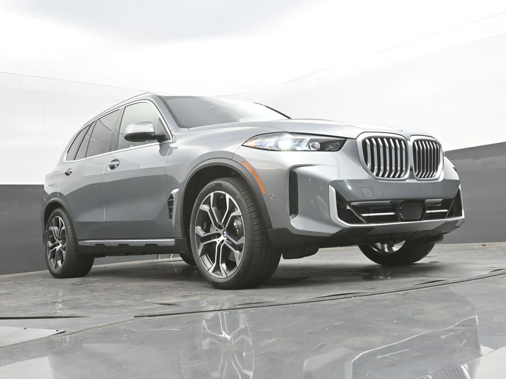 New 2026 BMW X5 xDrive50e AWD/4WD image 48