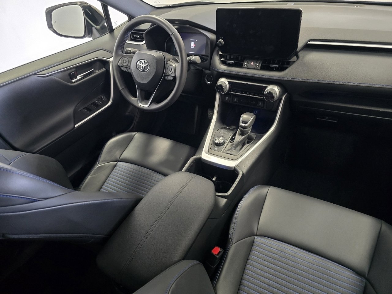 Certified 2024 Toyota RAV4 XSE w/ Weather Package image 24