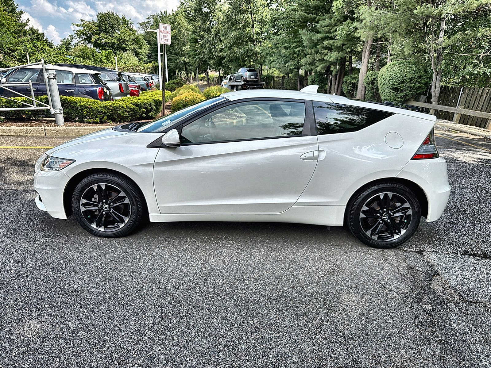 Used 2015 Honda CR-Z EX image 11