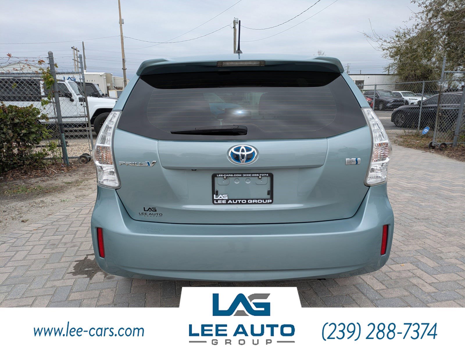 Used 2013 Toyota Prius V Two image 4