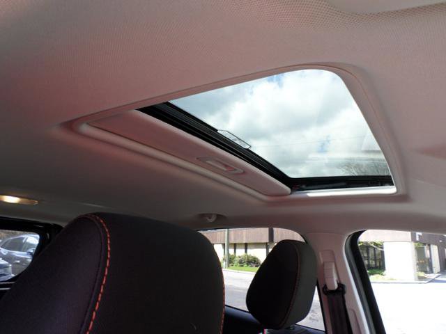 Used 2022 Ford EcoSport SE w/ SE Convenience Package image 13
