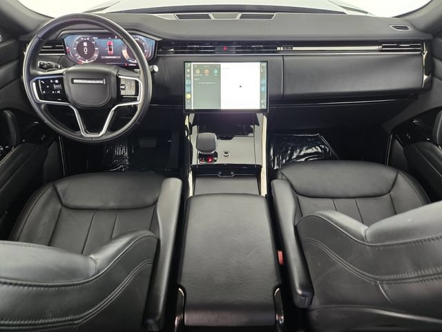 Used 2024 Land Rover Range Rover Sport SE AWD/4WD image 4