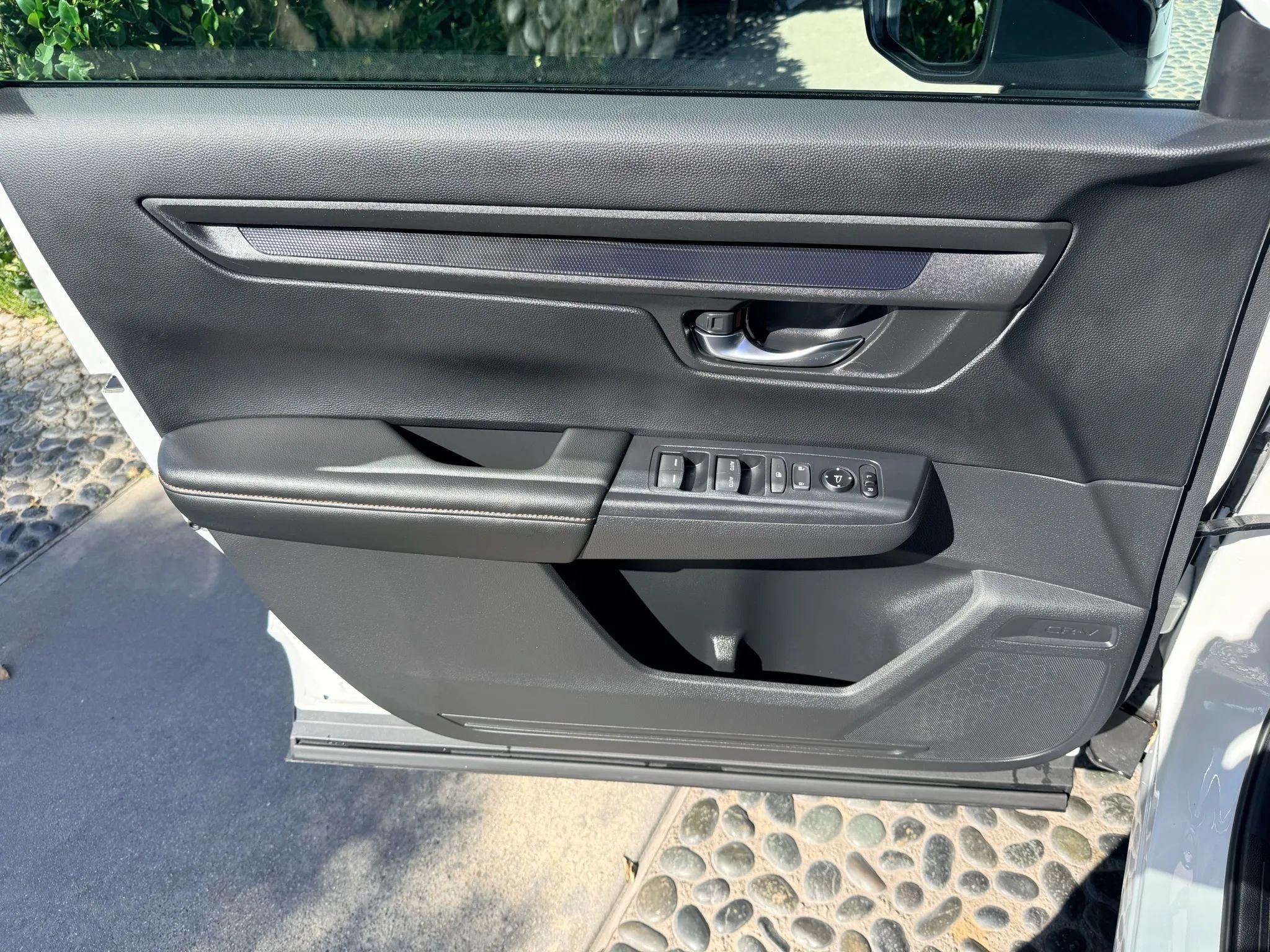 Used 2025 Honda CR-V Sport image 11
